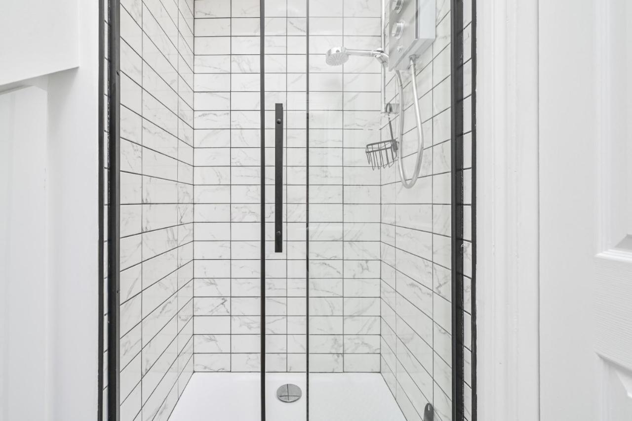 Tramontane Apartment At Hesketh Crescent Торки Екстериор снимка