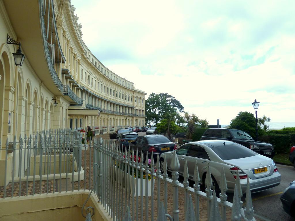 Tramontane Apartment At Hesketh Crescent Торки Стая снимка