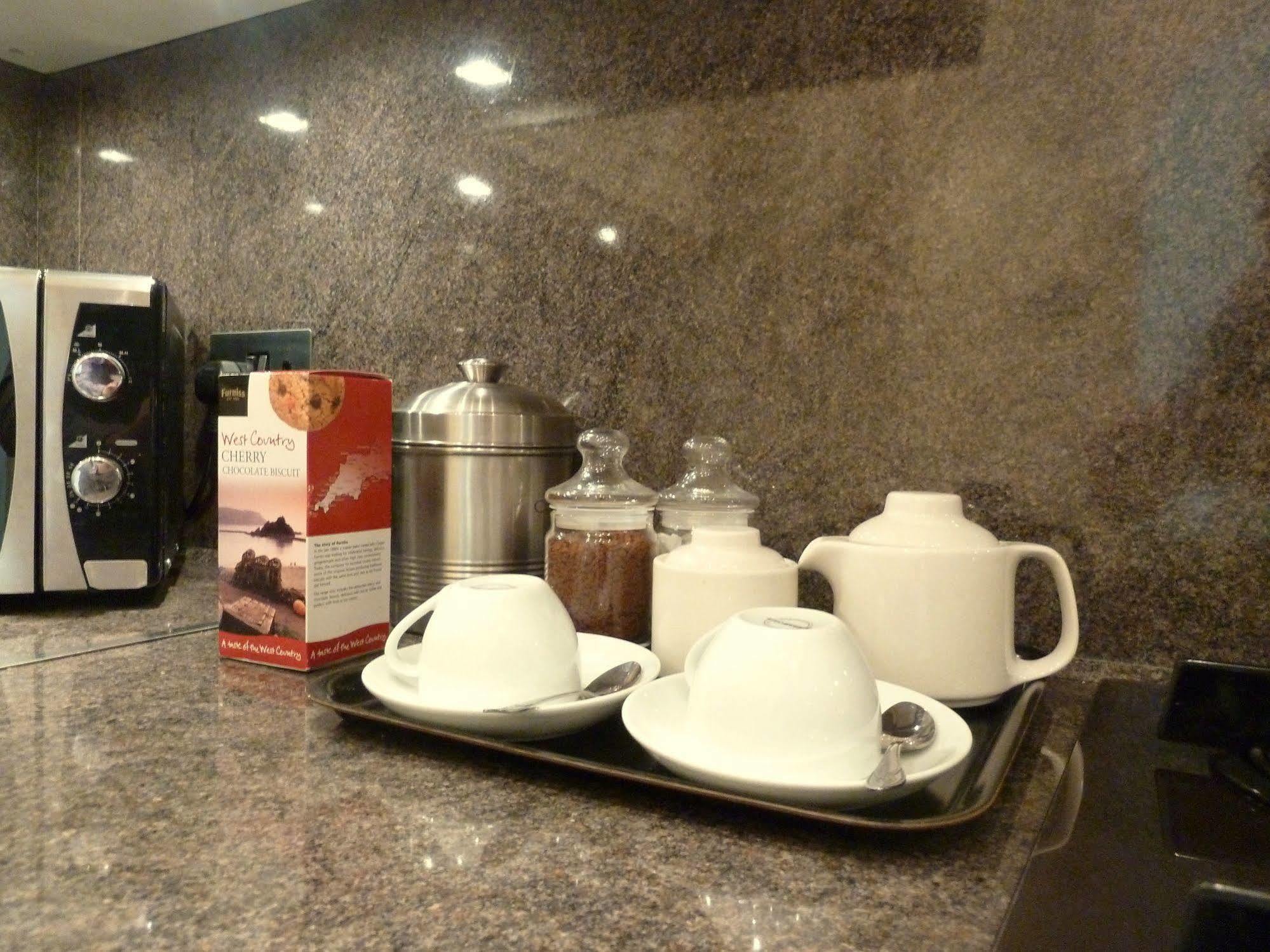 Tramontane Apartment At Hesketh Crescent Торки Екстериор снимка